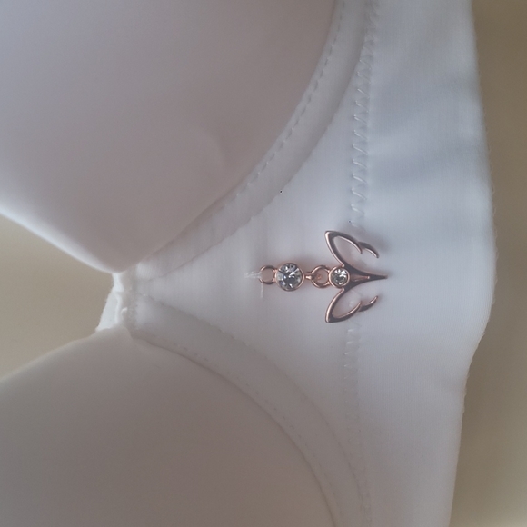 Bra size 40 a/b white - Picture 2 of 4